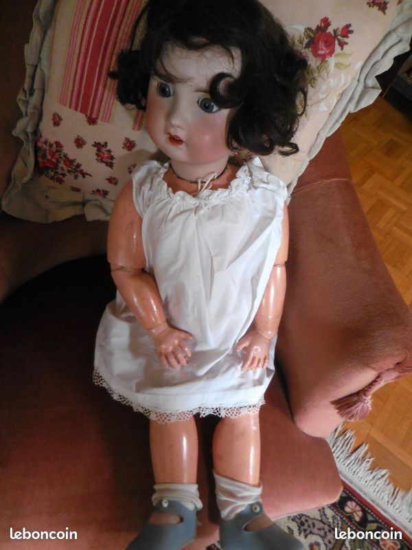 Jolie Poupée Ancienne SFBJ – Poupée De Collection – Époque Vintage