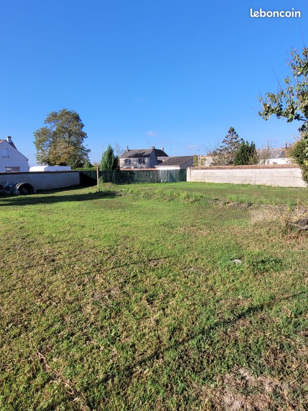 Terrain constructible · à Janville-en-Beauce · 60 000 €