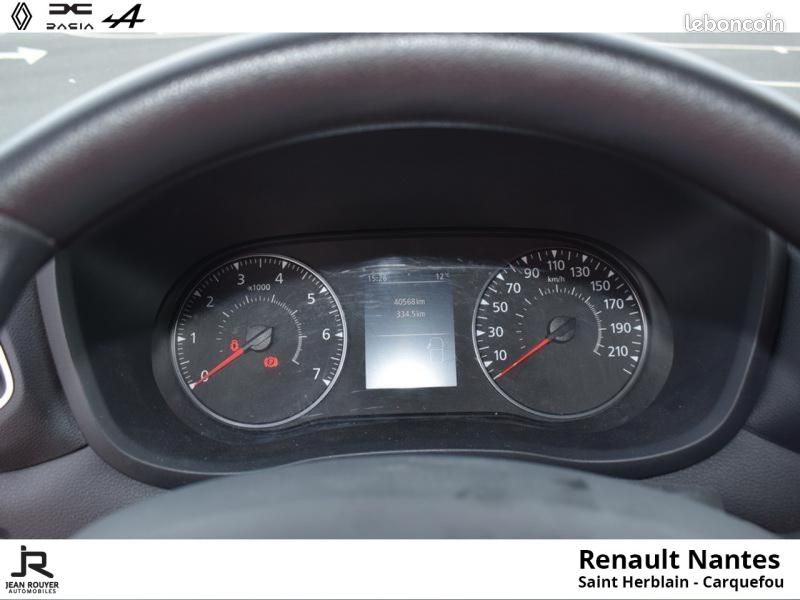 Renault Master Fg F3500 L2H2 2.3 Blue dCi 135ch Confort - 21490 HT (image 5)