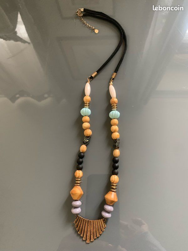Collier sautoir ethnique signé (image 1)
