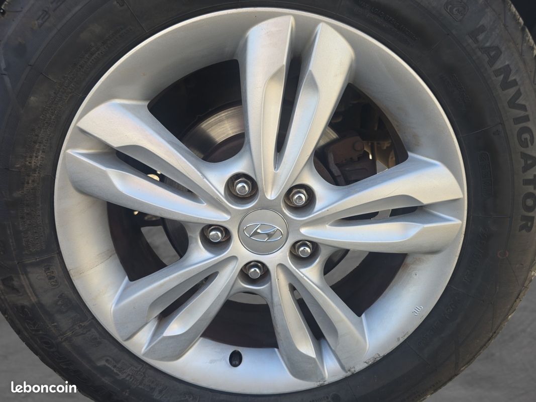HYUNDAI ix35 CRDi 184 4WD Pack Premium A 2.0 (image 16)
