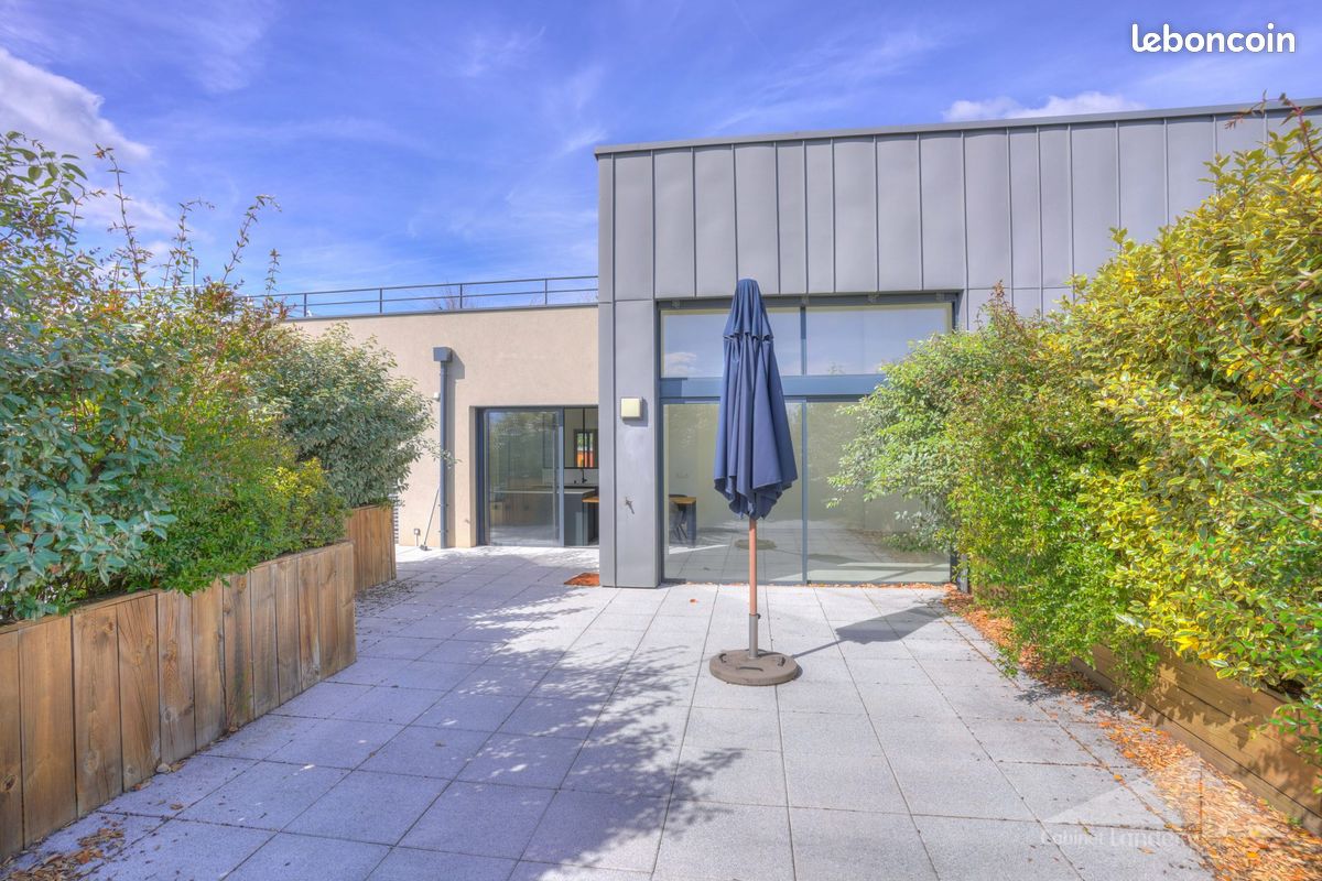 Appartement 4 pièces 96 m² · à Ferney-Voltaire · 96 m² · 699 000 €