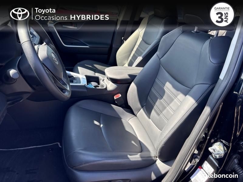 Toyota RAV4 2.5 Hybride 218ch Dynamic Business 2WD Toyota Experience MY25 (image 11)