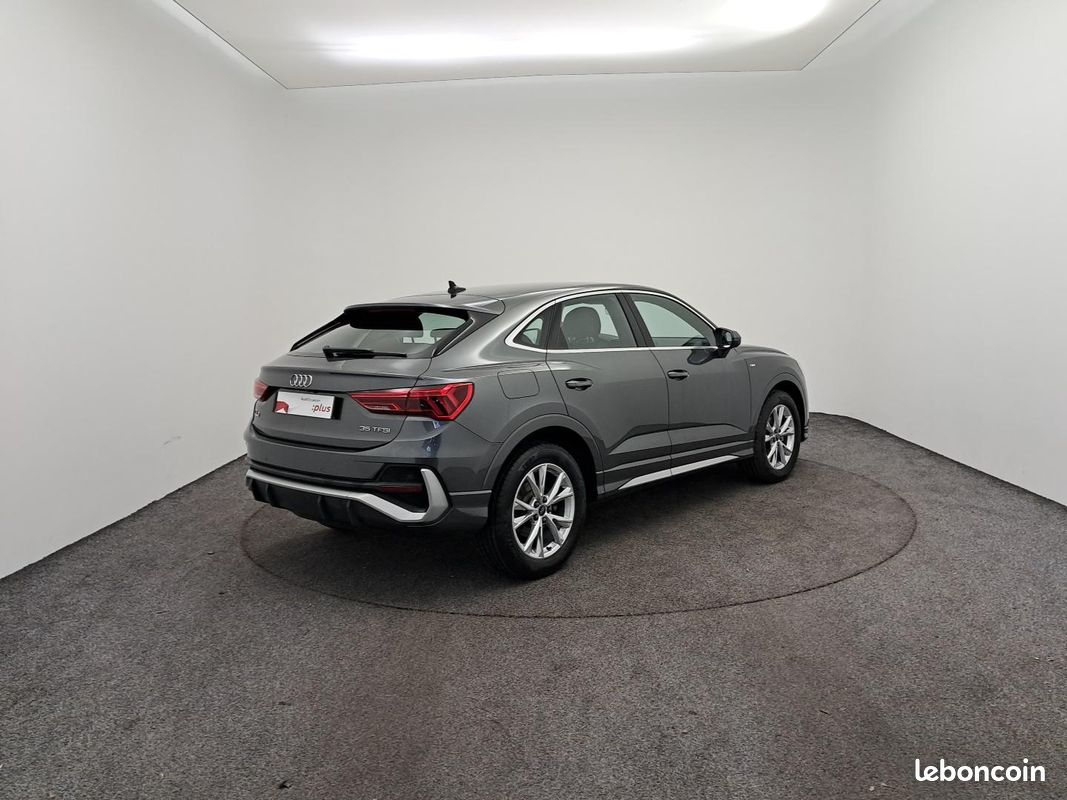 AUDI Q3 Sportback 35 TFSI 150 ch S tronic 7 S line (image 5)