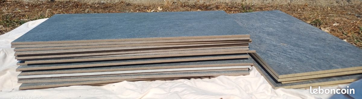 Lot carrelage mural sdb gris 4m2 (image 1)