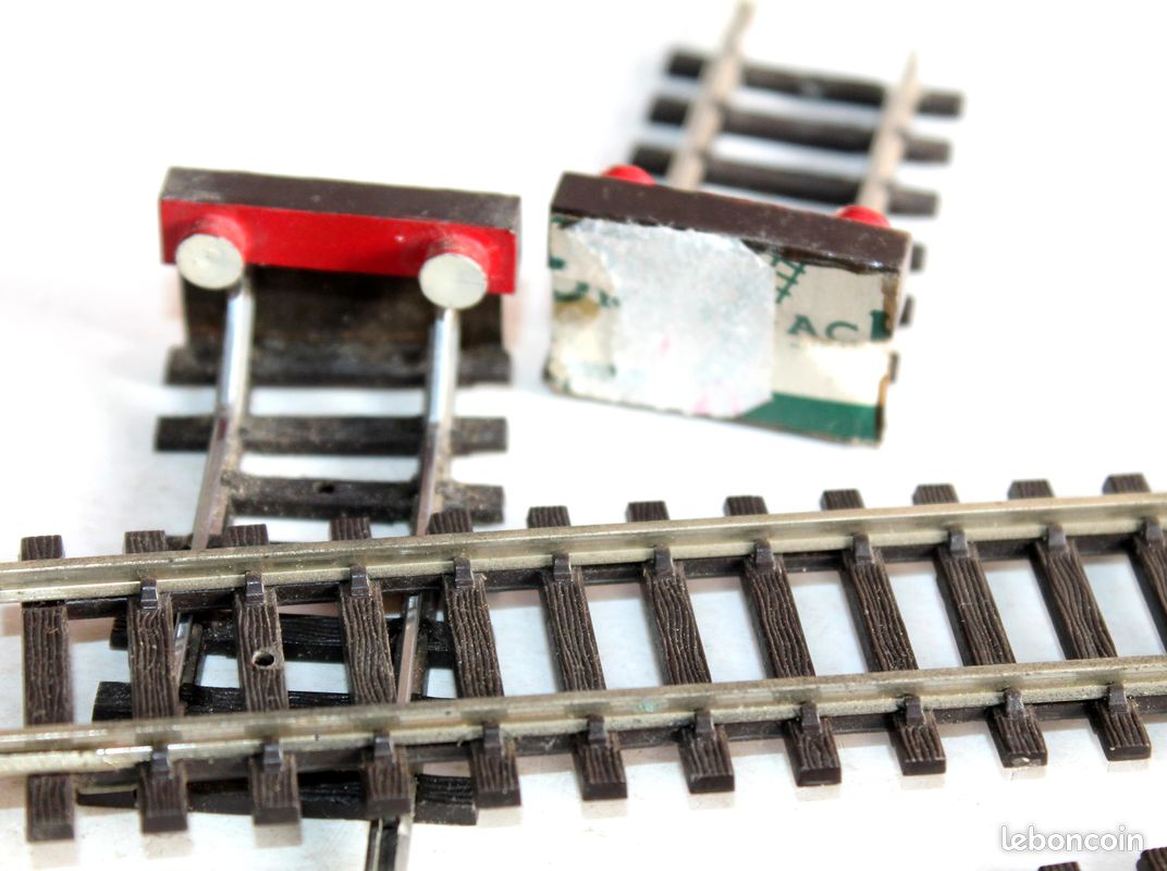 Heurtoir rails - H0 - Voie Roco Line