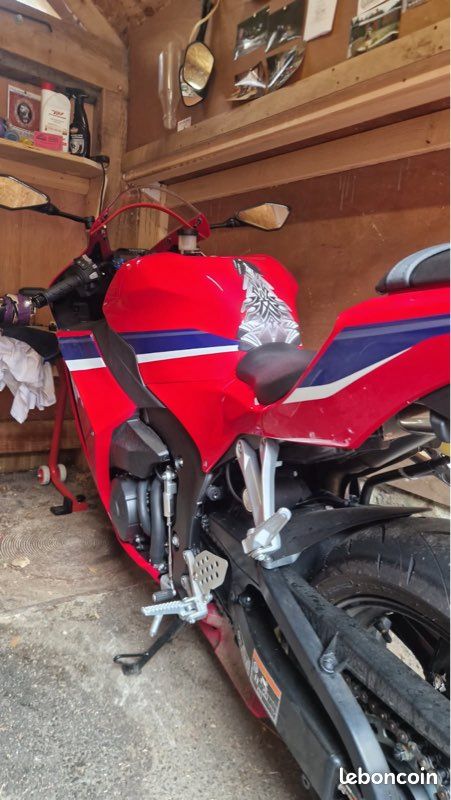 Cbr 600 (image 1)