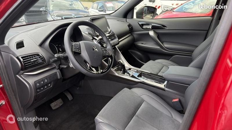 Mitsubishi Eclipse Cross 2.4 MIVEC PHEV 188ch Black Collection 4WD 2023 (image 11)