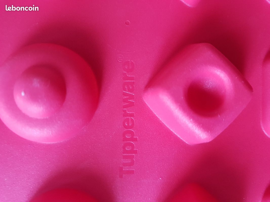 Moule à choclats 🍫 Tupperware neuf (image 3)