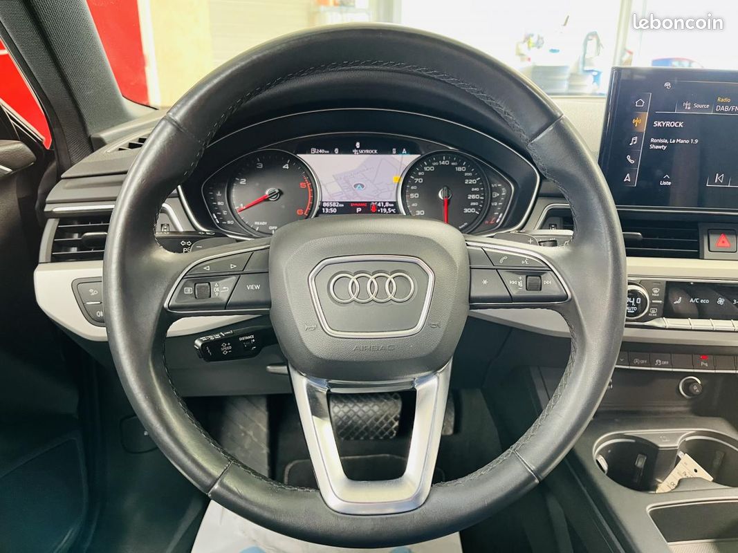 AUDI A4 AVANT 40 TDI 190 S tronic 7 Design (image 4)