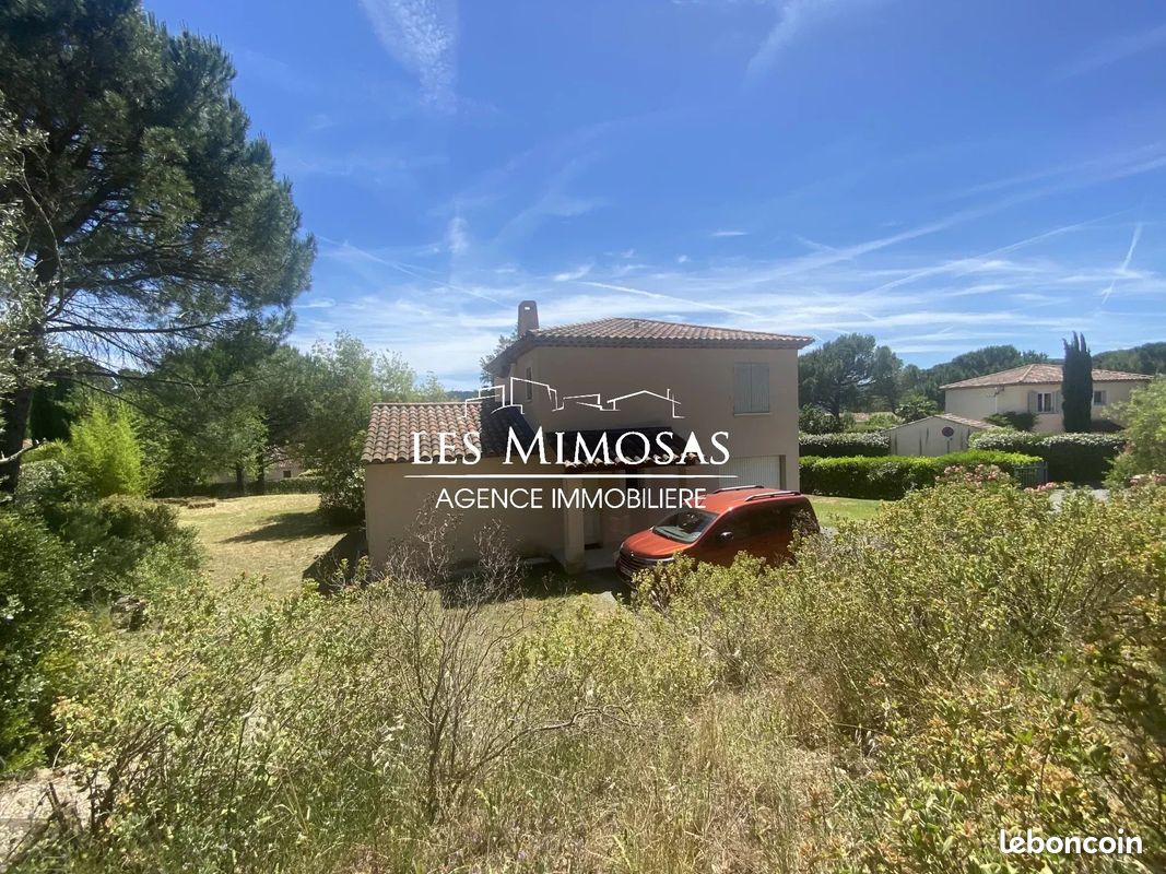 Maison 4 pièces 100 m² · à Bagnols-en-Forêt · 100 m² · 449 000 €