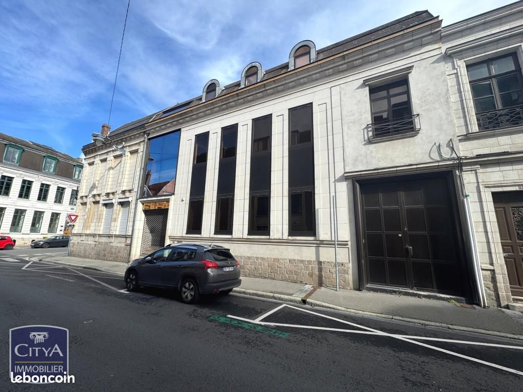 Immeuble 703 m² · à Arras · 703 m² · 737 000 €