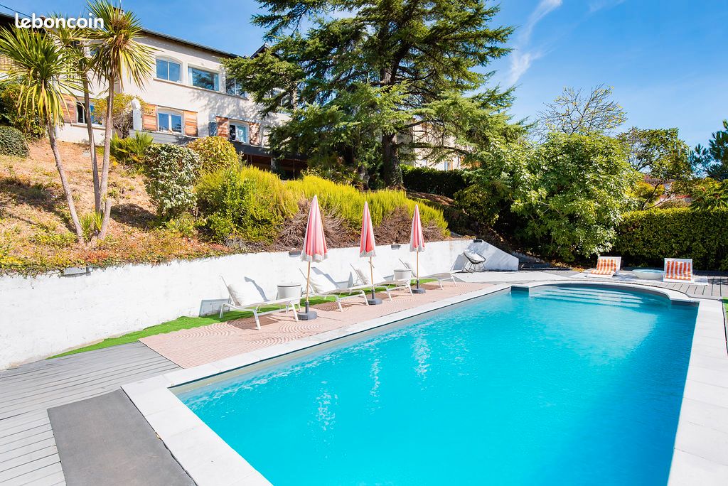 Maison 5 pièces 155 m² · à Mons · 155 m² · 579 000 €