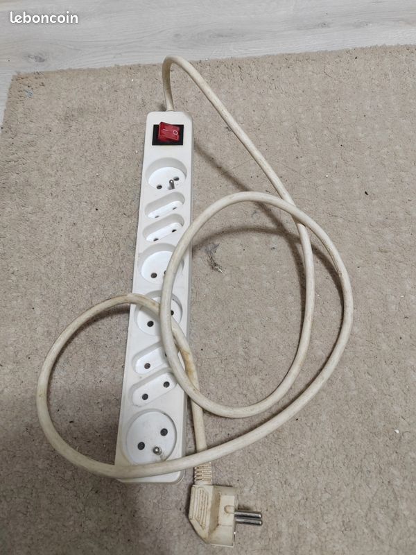 Multiprise (image 1)