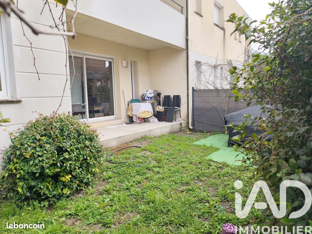 Appartement 3 pièces 61 m² · à Althen-des-Paluds · 61 m² · 198 000 €