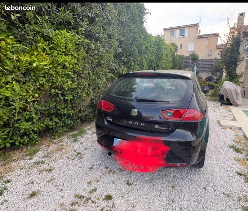 Seat Leon (image 2)