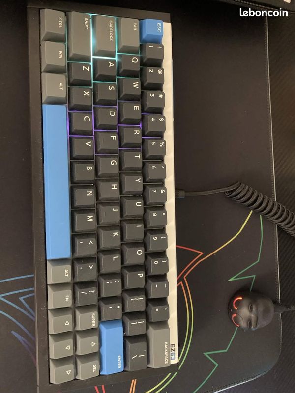 Clavier EZ63 (image 1)