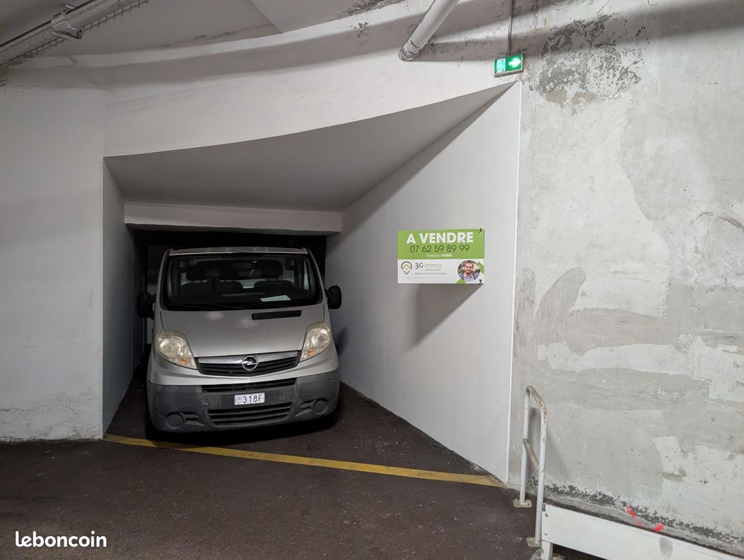Parking 23 m² · à Cap-d'Ail · 23 m² · 68 000 €