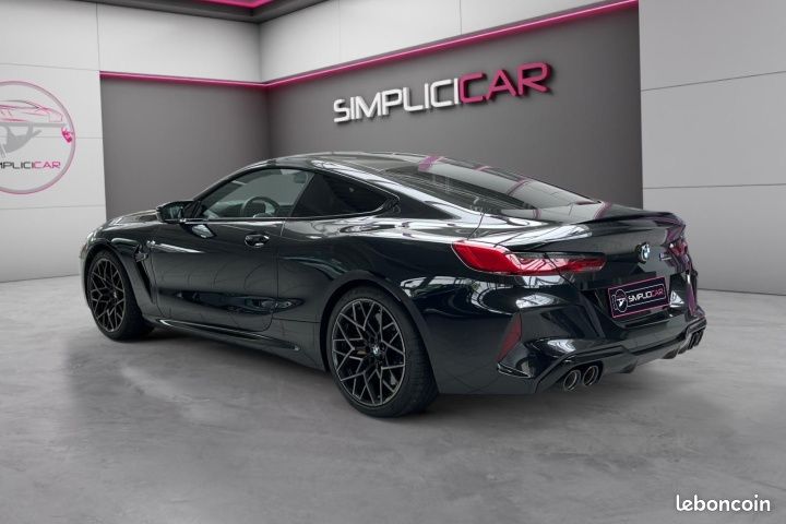 Bmw 8 coupe competition v8 4.4 625cv full black (image 11)