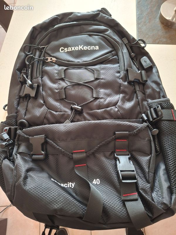 Sac à dos CsaxeKecna 40L (image 1)