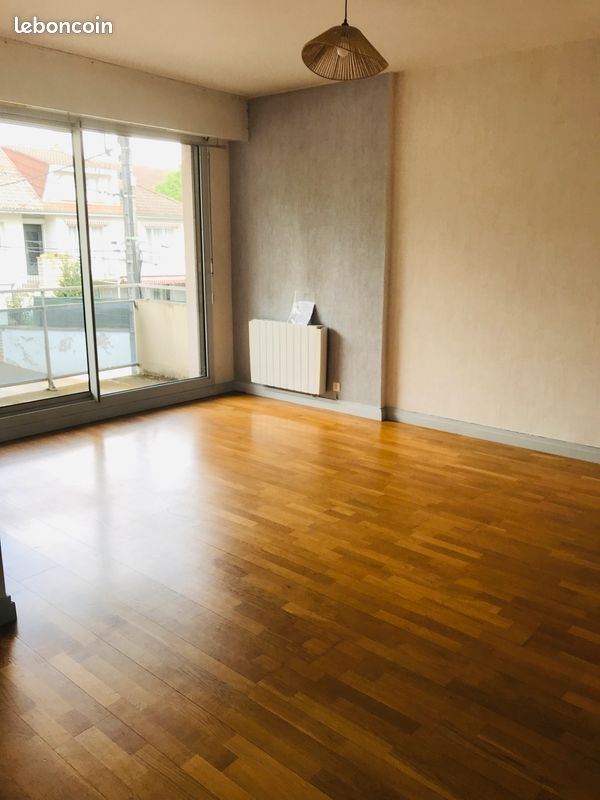Appartement 1 pièce 35 m² · à Limoges · 35 m² · 430 €