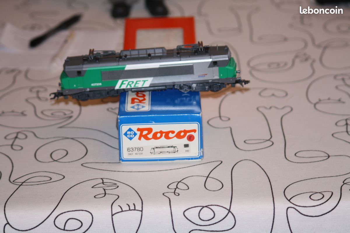 Loco élect. BB 25233 son SNCF Ep.IV ROCO Loco élect. BB 25233 son SNCF Ep.IV ROCO