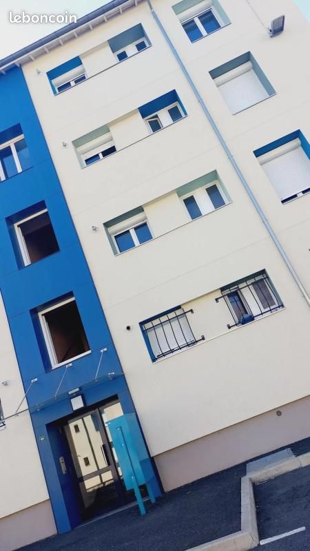 Appartement 4 pièces 63 m² · à La Ricamarie · 63 m² · 422 €
