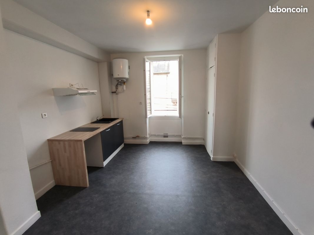 Appartement 2 pièces 28 m² · à Brive-la-Gaillarde · 28 m² · 425 €/mois