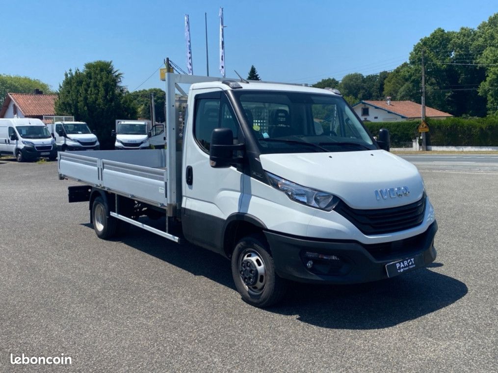 Iveco Daily Plateau CCb 35C14H empattement 4100 (image 2)