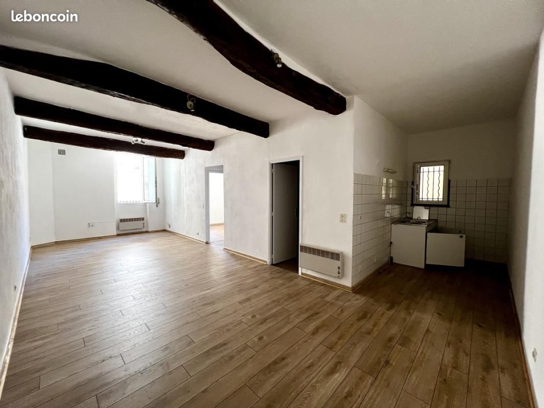 Appartement 2 pièces 53 m² · à Pierrefeu-du-Var · 53 m² · 99 000 €