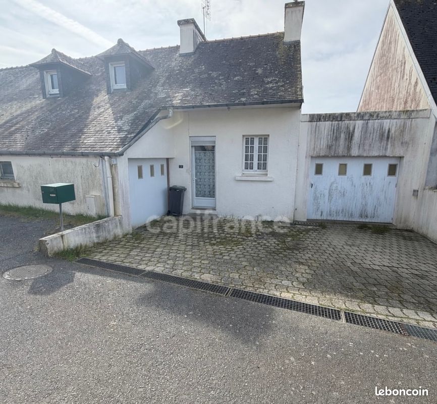 Maison 5 pièces 76 m² · à Poullaouen · 76 m² · 47 800 €