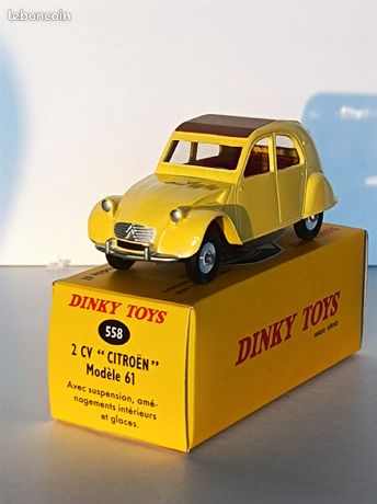 Dinky Toys rare! Voiture ancienne rouge en métal, année 50 (Gebraucht