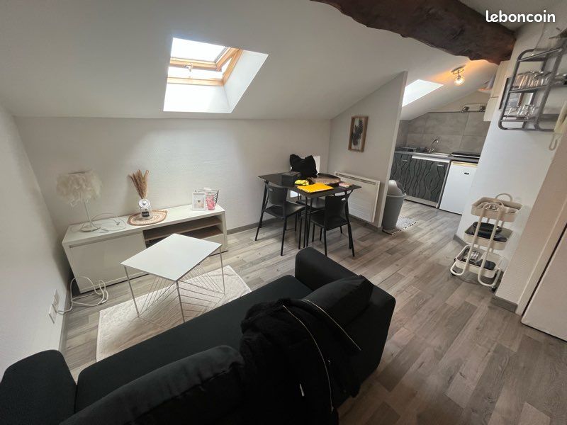 Appartement 1 pièce 25 m² · à Neufchâteau · 25 m² · 345 €/mois