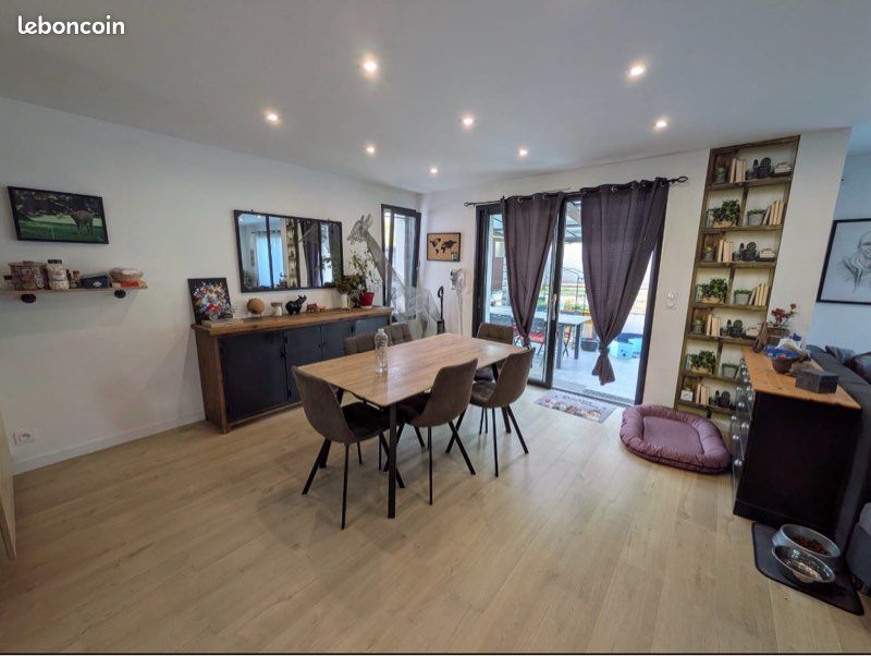 Maison 5 pièces 115 m² · à Theix-Noyalo · 115 m² · 405 000 €