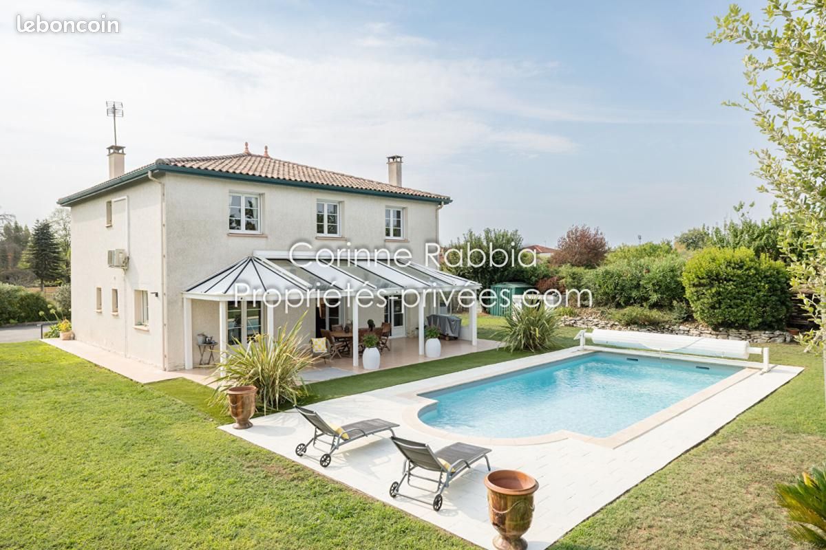 Maison 8 pièces 190 m² · à Fenouillet · 190 m² · 549 200 €