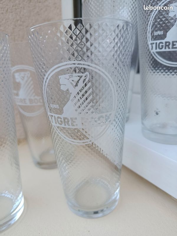 Gravure Tasse En Verre De Bière Dessinée à La Main Png Transparent