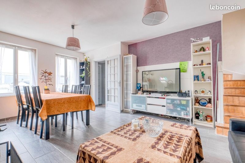 Maison 6 pièces 122 m² · à Nanteuil-lès-Meaux · 122 m² · 249 000 €