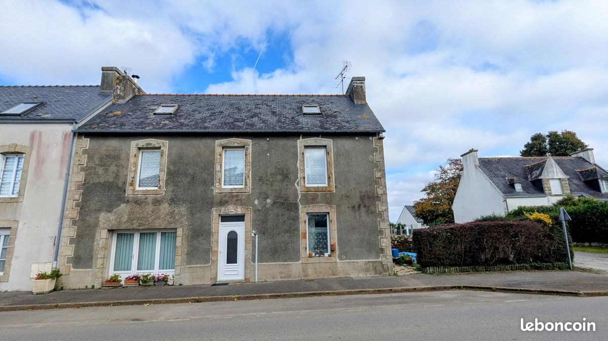 Maison 5 pièces 112 m² · à Plonévez-Porzay · 112 m² · 178 600 €