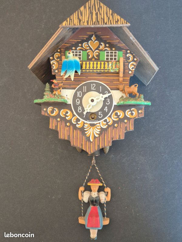 Pendulette Miniature Forêt Noire Trenkle TU 62 S - Horloge Suisse Neuve