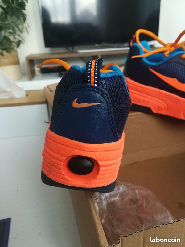 Chaussures à roulettes pointure 33 (image 3)