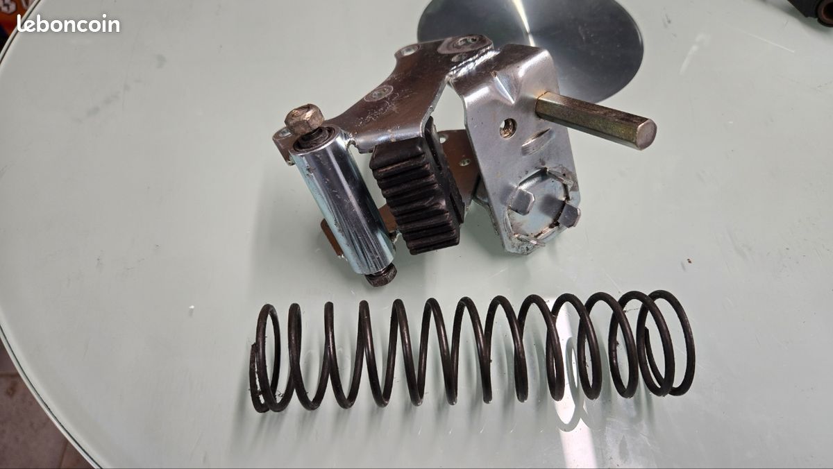 Support moteur peugeot 103 mvl vogue (image 1)