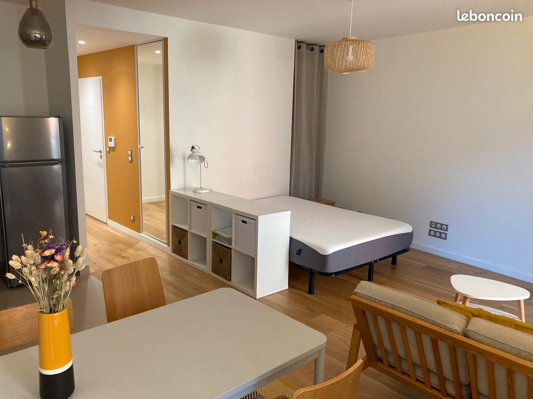 Appartement 1 pièce 37 m² · à Saint-Cloud · 37 m² · 1 265 €/mois