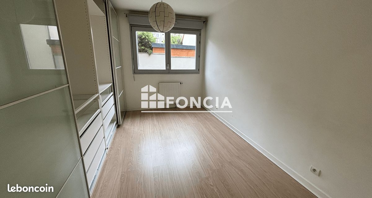 Appartement 3 pièces 62 m² · à Villejuif · 62 m² · 1 323 €