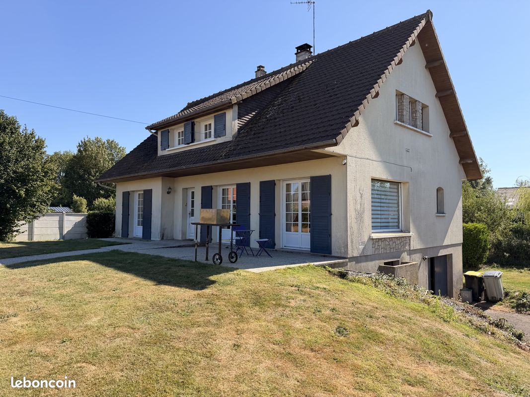 Maison 5 pièces 143 m² · à Bourseville · 143 m² · 230 000 €