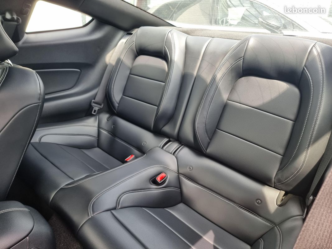 FORD Mustang Fastback V8 5.0 421 GT A (image 22)