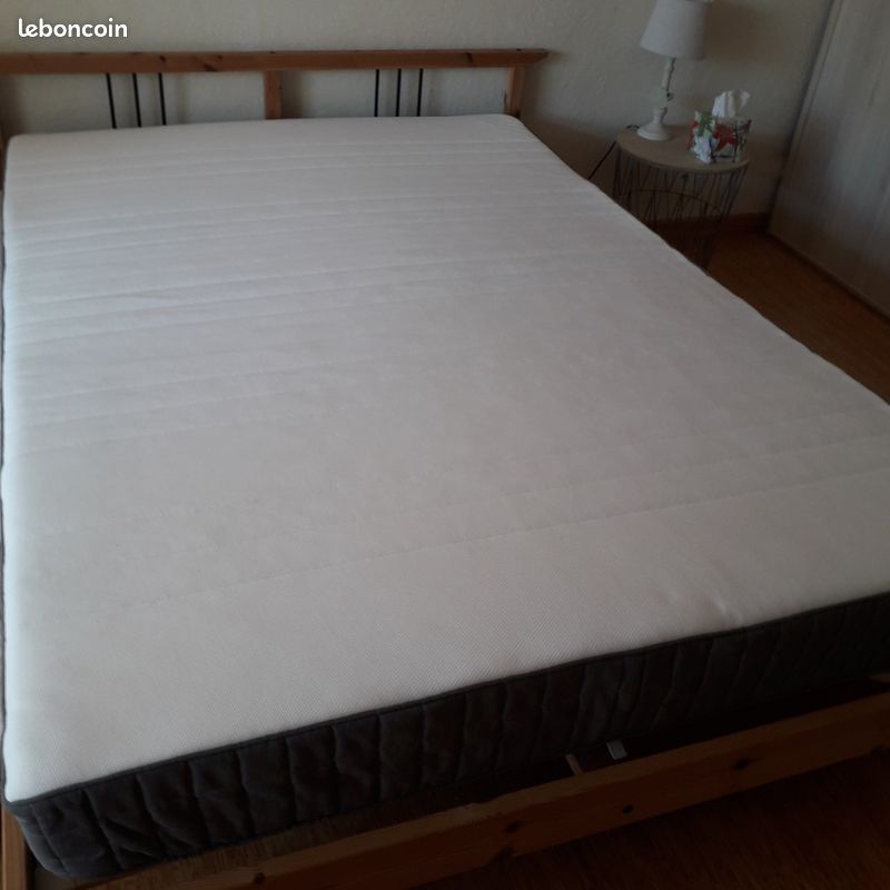Lit + Sommier + Matelas + Protège matelas (image 3)