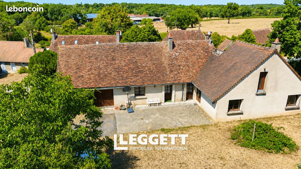 Maison 6 pièces 105 m² · à La Trimouille · 105 m² · 65 000 €