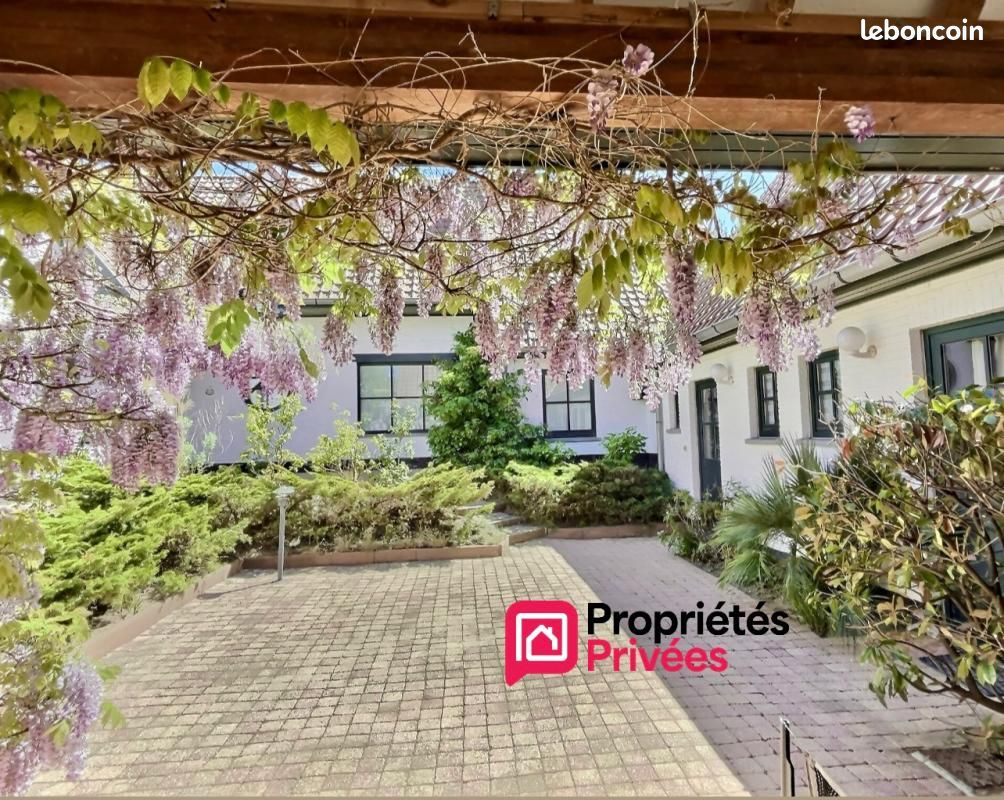 Maison 15 pièces 282 m² · à Neufchâtel-Hardelot · 282 m² · 1 260 000 €