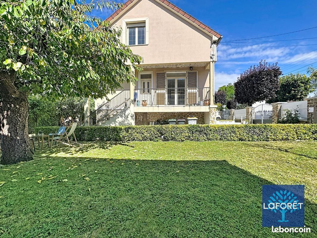 Maison 6 pièces 117 m² · à Morangis · 117 m² · 407 000 €