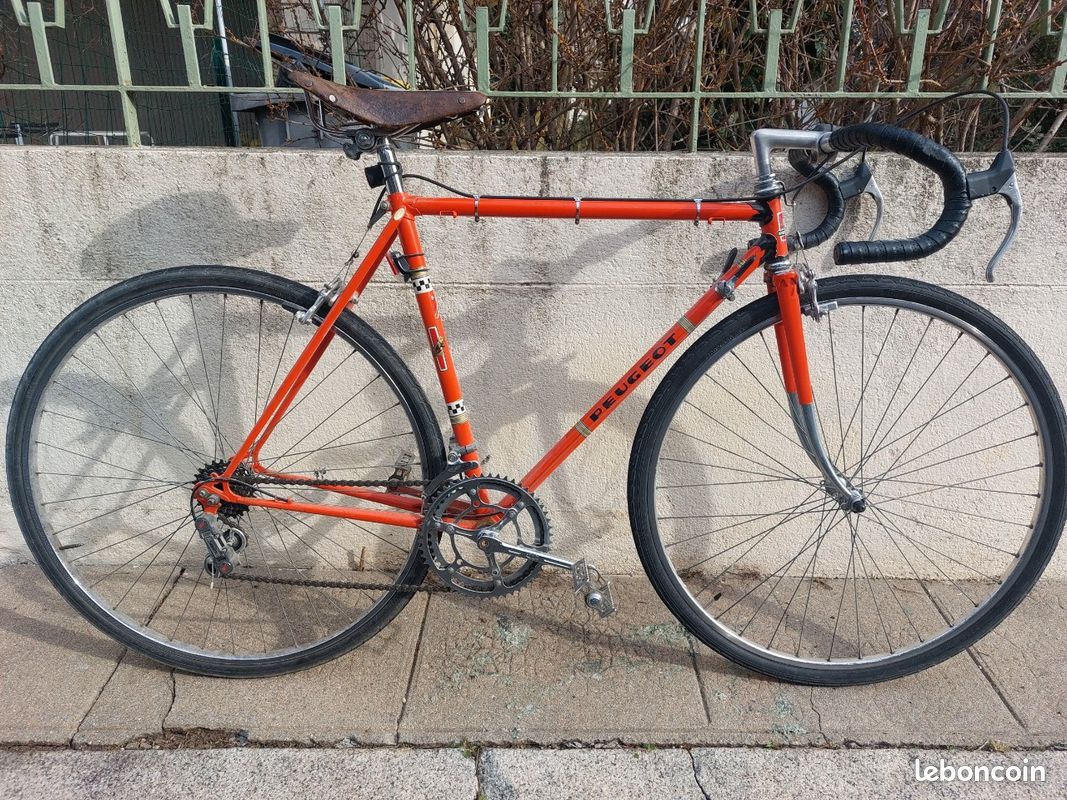 Velo route peugeot vintage - Vélos